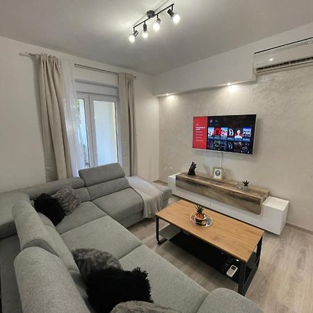 Apartment Holiday Zadar Buitenkant foto