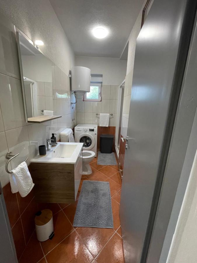 Apartment Holiday Zadar Buitenkant foto
